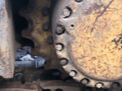 現(xiàn)代220挖機(jī)，華宏200噸圖2